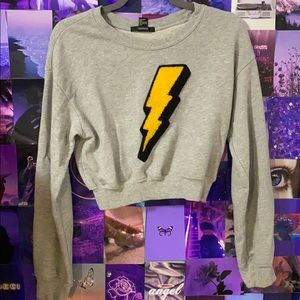 Gray cropped sweatshirt